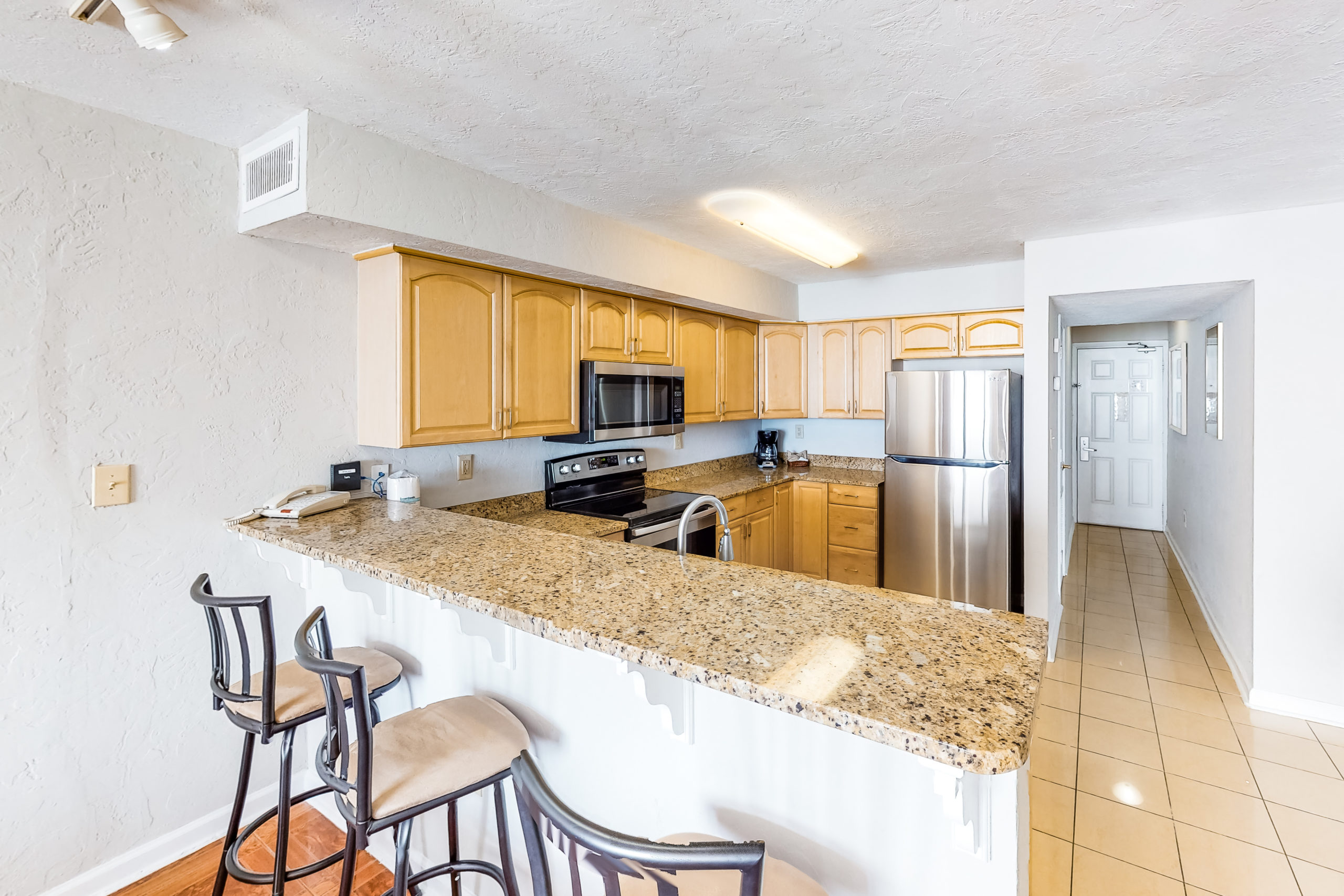 Oceanfront 2-Bedroom Suite