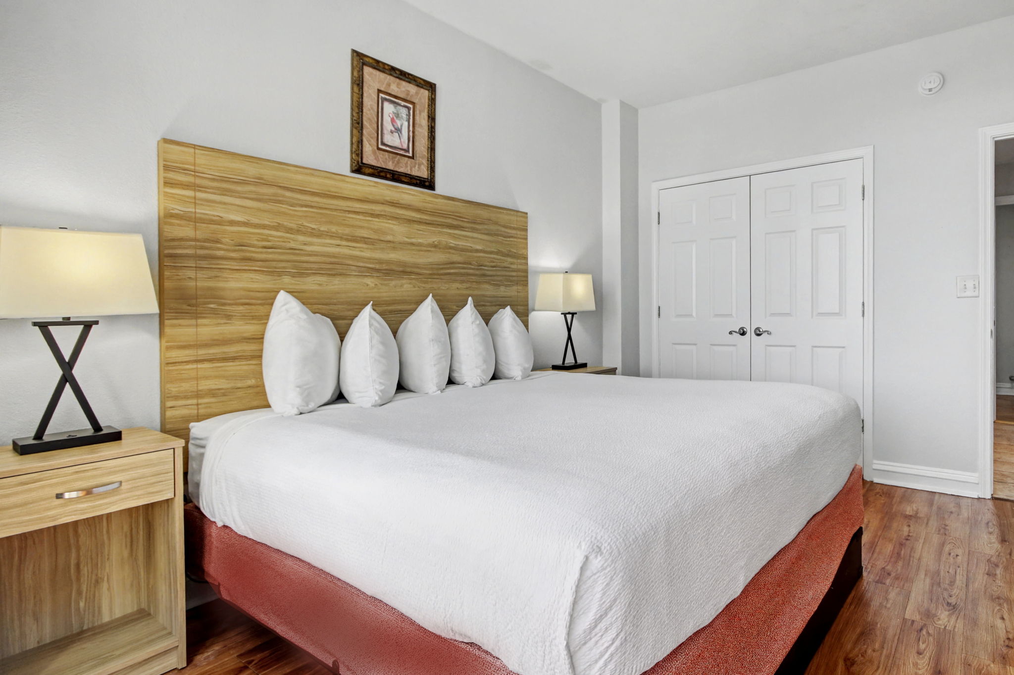 Pool View 1-Bedroom King Suite Deluxe