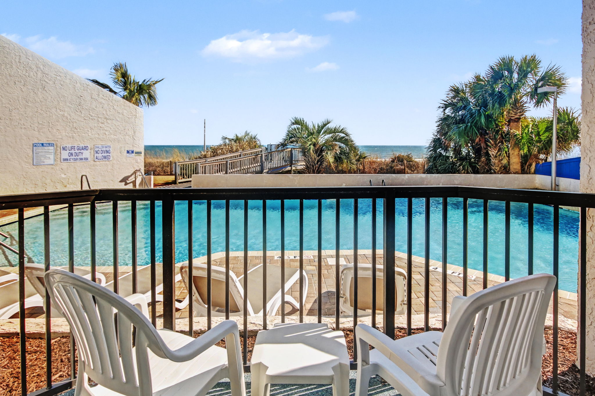 Pool View 1-Bedroom King Suite Deluxe