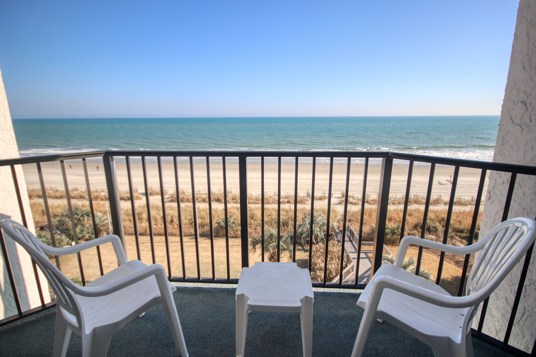 Oceanfront Queen Efficiency