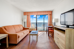 0418-Living-room